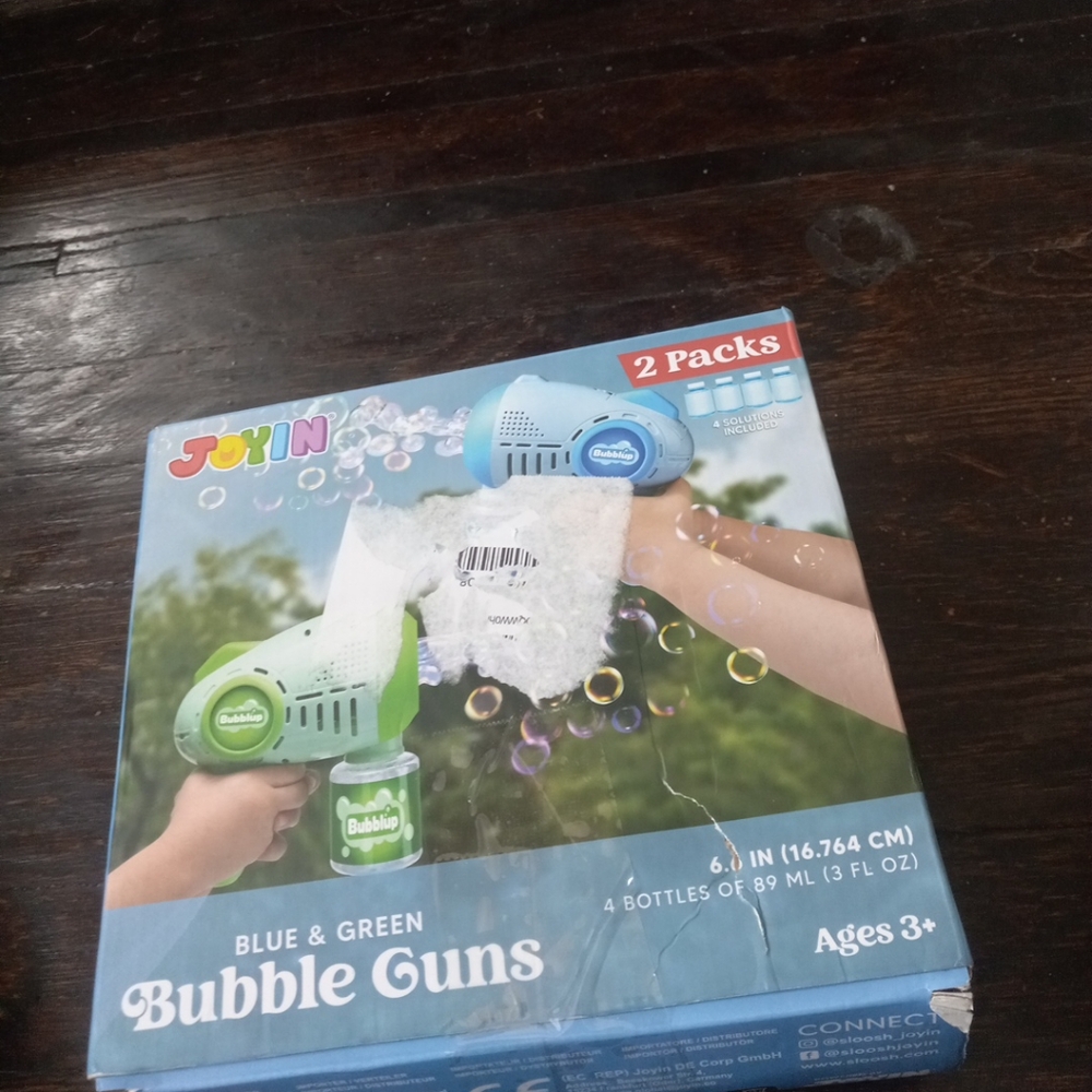 JOYIN 2 Packs Bubble Guns with 4 Bottles Solution, 10 Holes Light Green, Blue